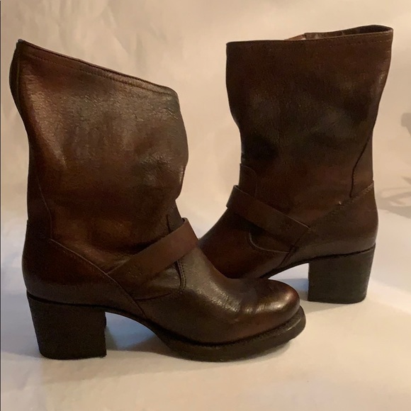 Frye boots - Picture 4 of 8